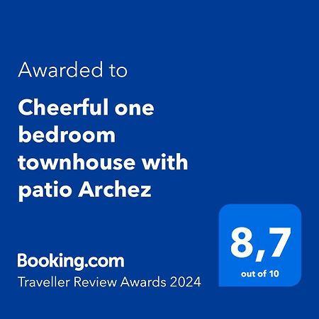 Cheerful One Bedroom Townhouse With Patio Archez Exterior photo